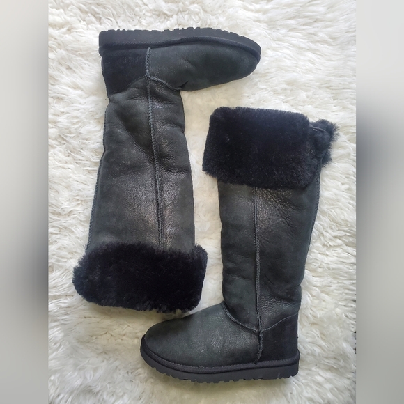 Ugg Bailey Button Over the Knee boots - Picture 4 of 12